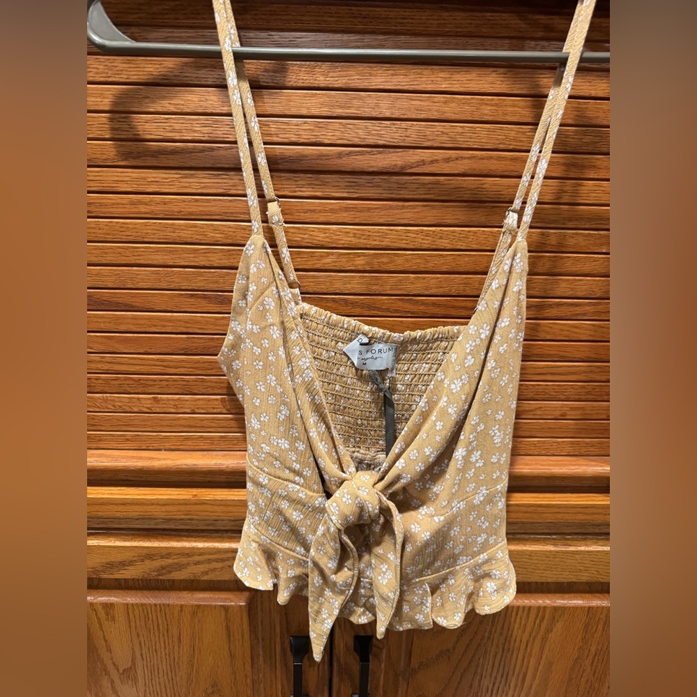 Dress Forum Tan Floral Tie-Front Camisole